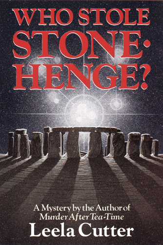 Who Stole Stonehenge first edition cover